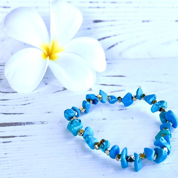 Gemstone Stretch Bracelet - Turquoise - Picture 2 of 3
